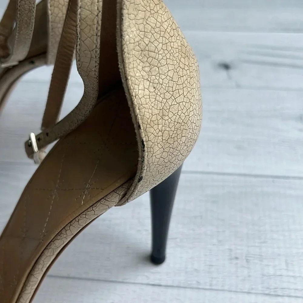 Vintage CHANEL 2005 D’Orsay Beige Pumps Size 38/8